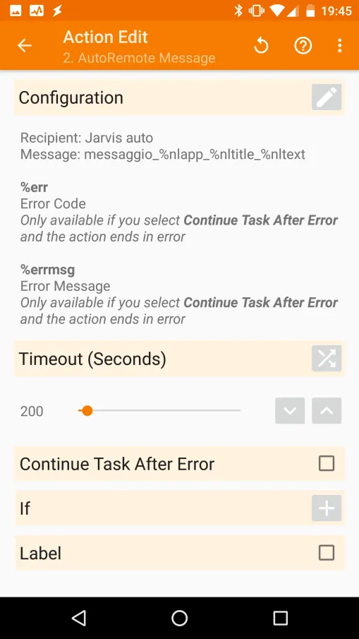 Lettura vocale delle notifiche sul sistema tablet in auto.