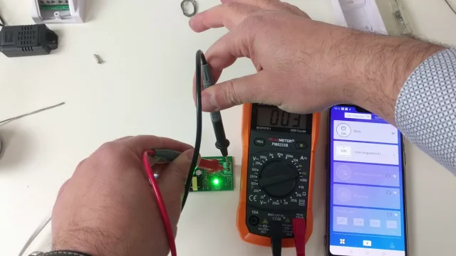 Sonoff Basic - Modifica Hardware per contatto pulito