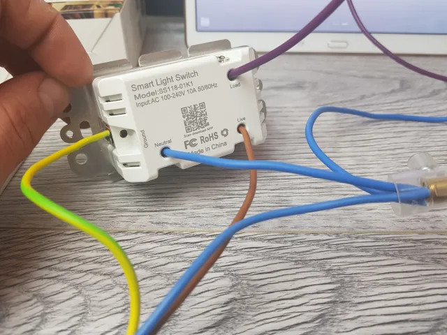 Recensione Smart Switch WiFi dall'aspetto retrò by Zemismart