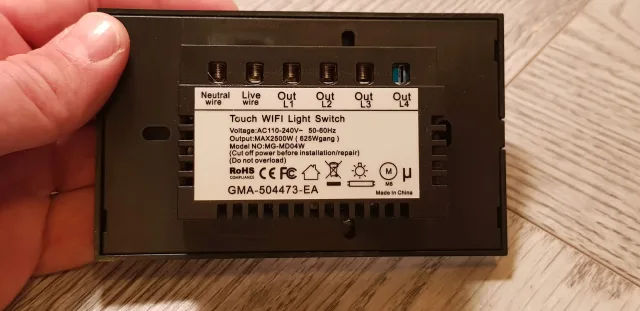 Deviatore virtuale con il Wall Switch WiFi di Zemismart