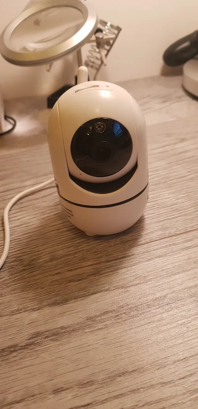 Una WiFi Cam motorizzata FHD dal prezzo imbattibile
