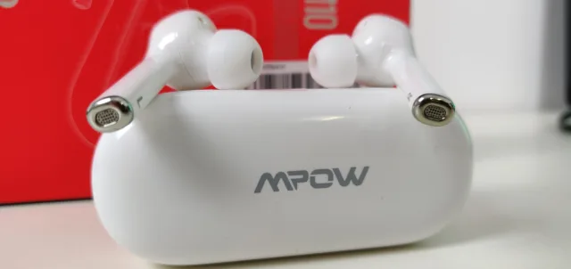 MPOW M10 - gli Auricolari Bluetooth che scimmiottano gli AirPods PRO!