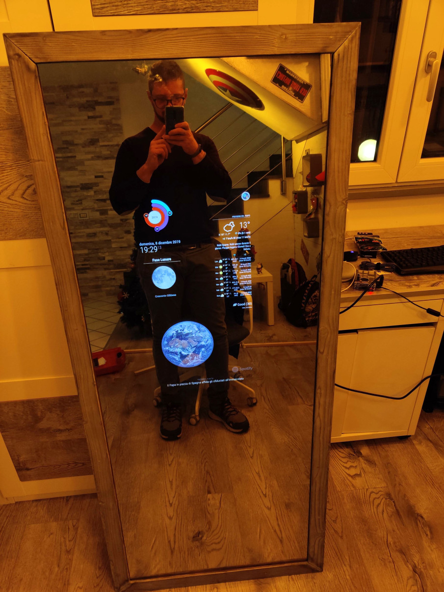 Magic Mirror - Assemblaggio Hardware e Configurazione di base