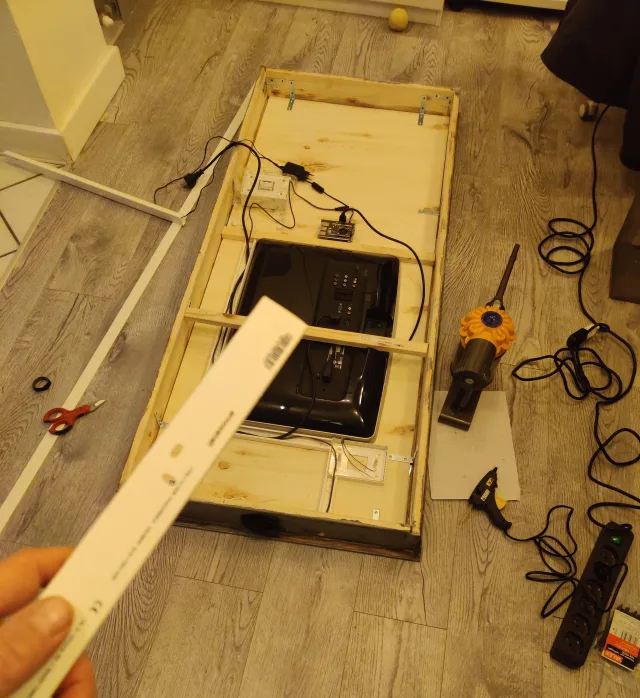 Magic Mirror - Assemblaggio Hardware e Configurazione di base