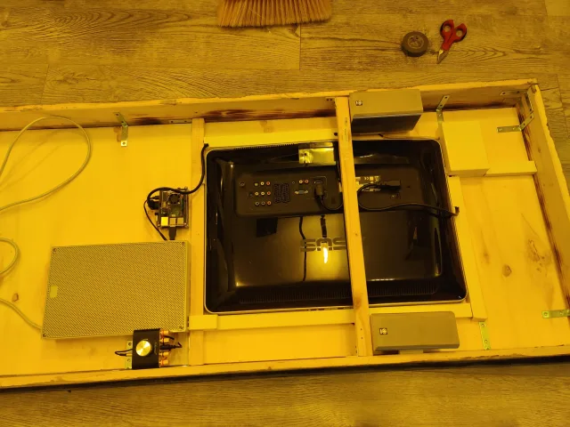 Magic Mirror - Assemblaggio Hardware e Configurazione di base