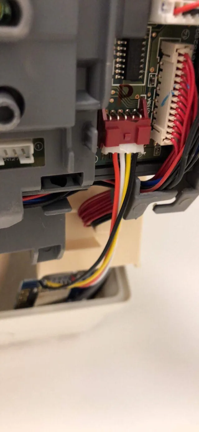 Connessione cavetto a condizionatore