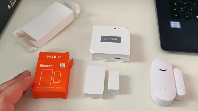 I due sensori Sonoff a confronto