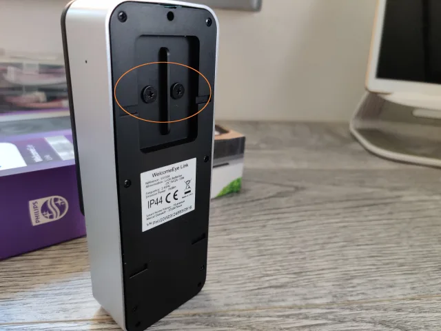 Vista posteriore, contatto pulito