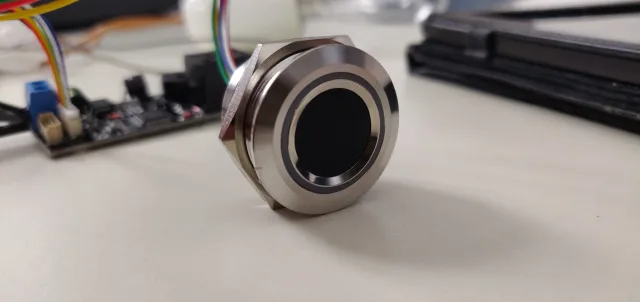 Lettore di impronte R503