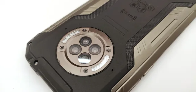 Doogee S96 Pro dettaglio fotocamere