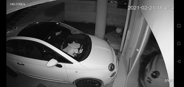 foto con illuminatore IR