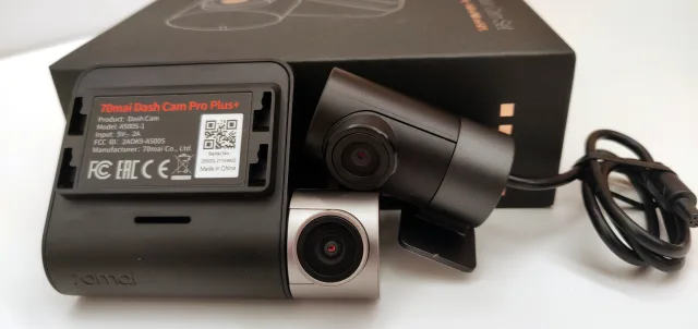 70mai pro plus+ vista frontale