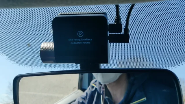 modalità sorveglianza parcheggio