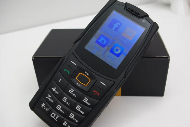 AGM M7 vista frontale