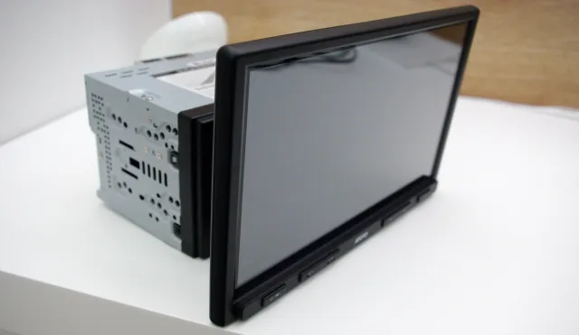 Atoto F7 dettaglio display