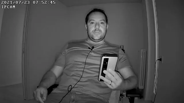 Vista notturna Annke W300 con illuminatore IR