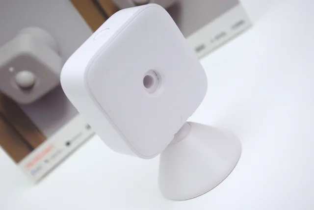 SwitchBot Motion Sensor vista posteriore