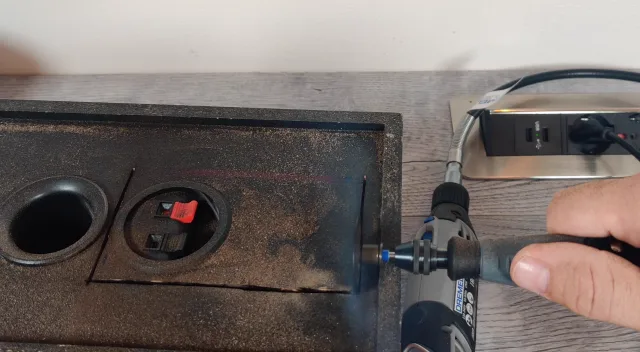 lavorazione con il dremel