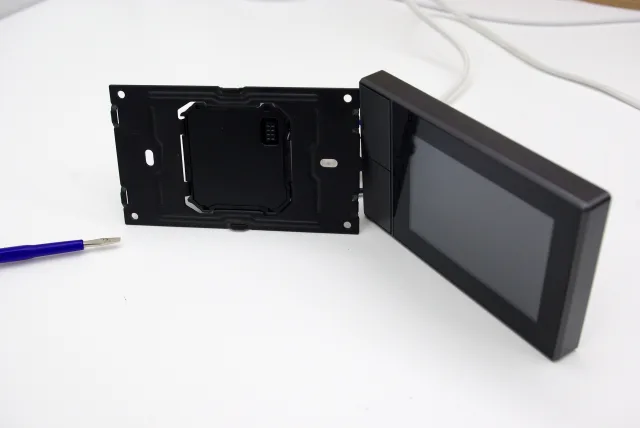 Sonoff NSpanel dettaglio dei componenti