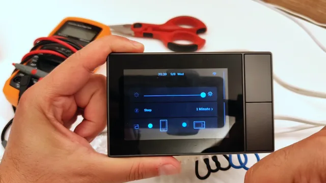 Sonoff NSpanel schermata impostazioni