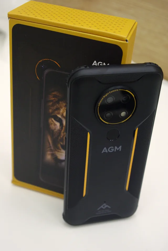 AGM H3 vista posteriore