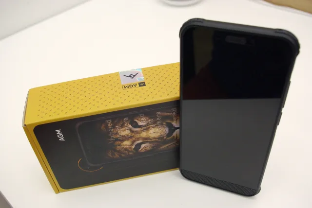 AGM H3 vista frontale