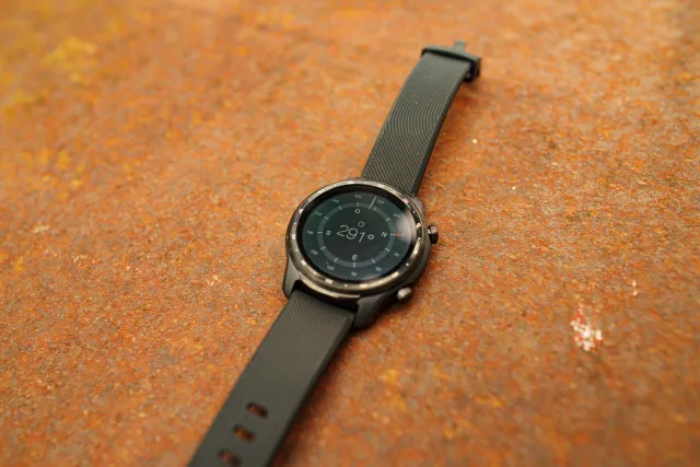 TicWatch Pro 3 Ultra GPS panoramica