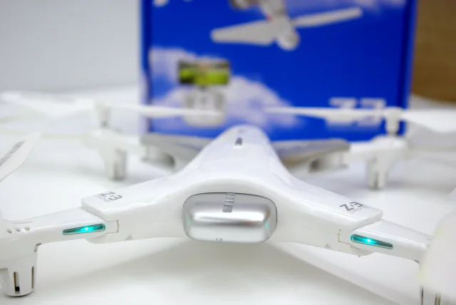 Loolinn Z3 dettaglio sportellino vano batteria posteriore