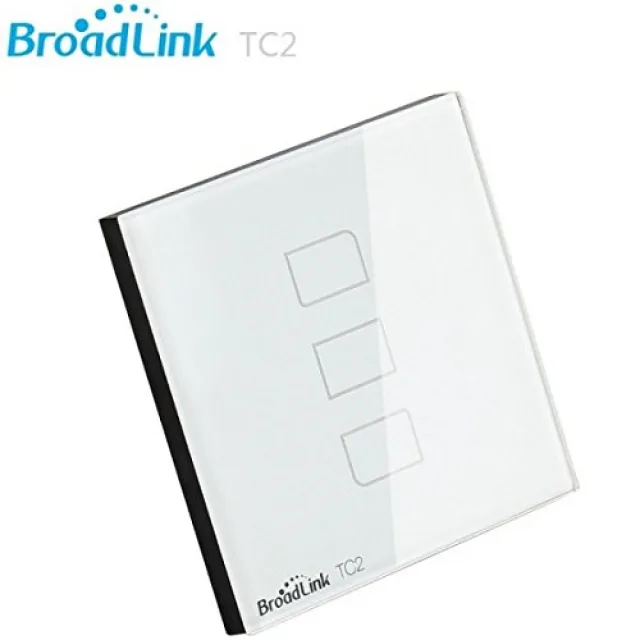 Interruttore Smart BroadLink TC2 in azione con Tasker