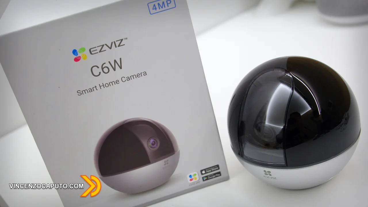 Ezviz C6W  - telecamera smart da 4MP motorizzata