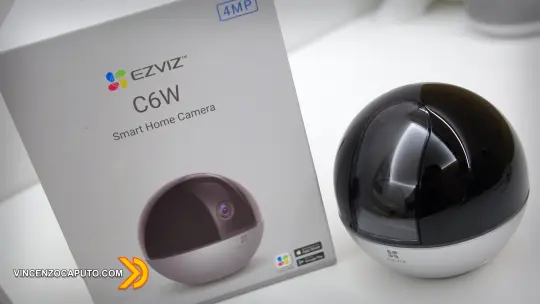 Ezviz C6W  - telecamera smart da 4MP motorizzata