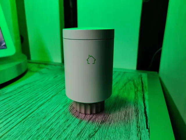 valvola termostatica zigbee