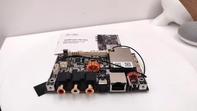 Arylic Up2Stream HD DAC vista dall'alto
