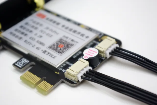 Scheda Tuya per accensione remota PC dettaglio connettori su card