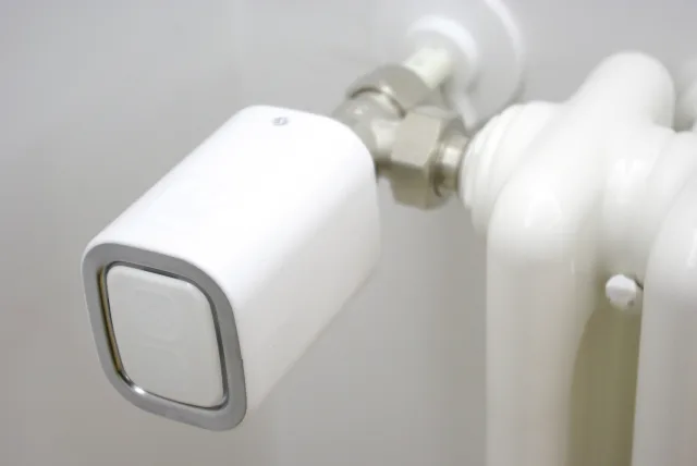 Shelly TRV montato su un termosifone