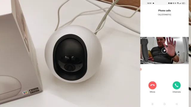 Ezviz C6 2k+ esempio di video chiamata attivata da un saluto