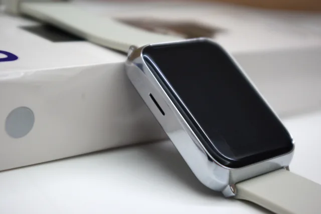 FIYPO FY16 PLUS dettaglio altoparlante integrato