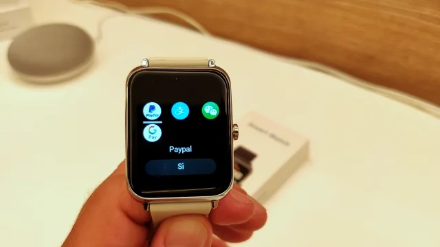 FIYPO FY16 PLUS dettaglio wallet e social card