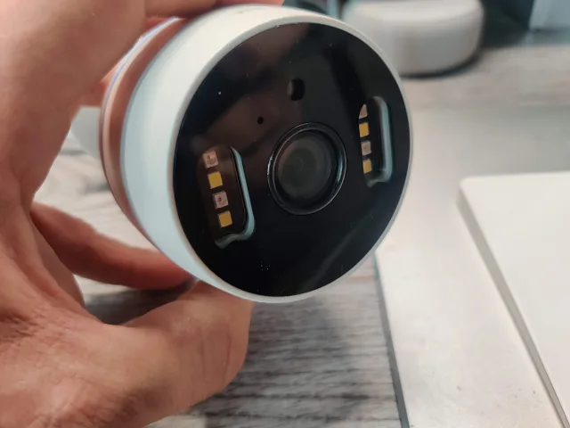 obbiettivo telecamera