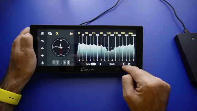 Carpuride W103 equalizzatore grafico