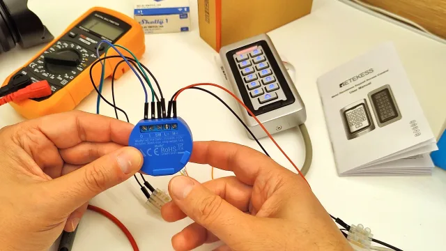 Shelly 1 collegato al testierino Retekess