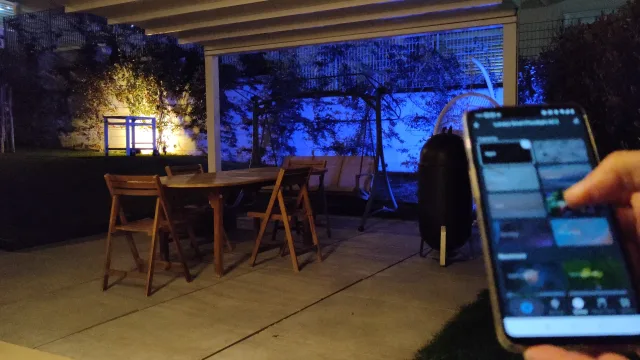 Lumary Floodlight RGBW effetti luce in giardino