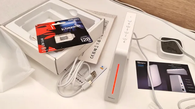 Sonoff iHost led di stato dettaglio