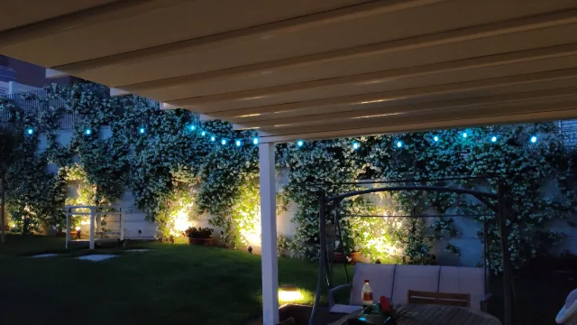 catena luminosa Lumary in notturna