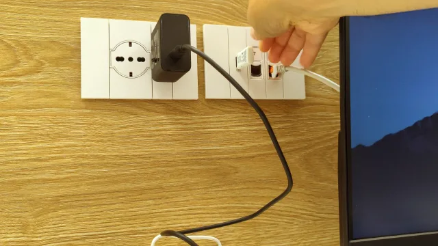 Shelly BLU Gateway alimentato via USB