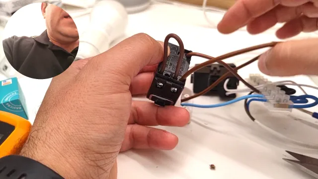 Sonoff Basic R4 collegamenti con deviatore