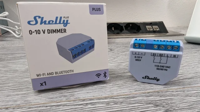 Scatola e dispositivo Shelly dimmer 0-10v