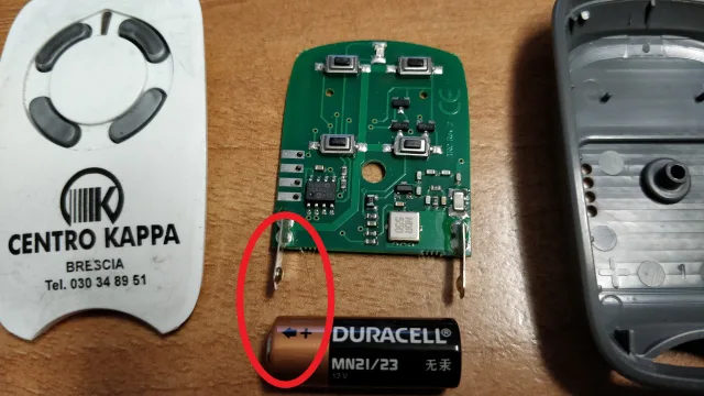 Come hackerare un telecomando RF Rolling code con Raspberry o NodeMCU