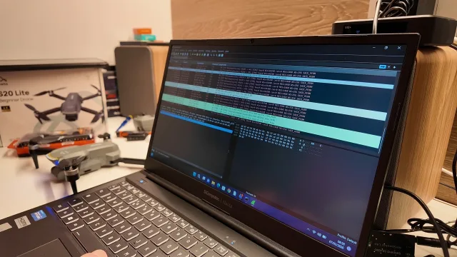 Drone su Home Assistant: Reverse Engineering per la Videosorveglianza Aerea